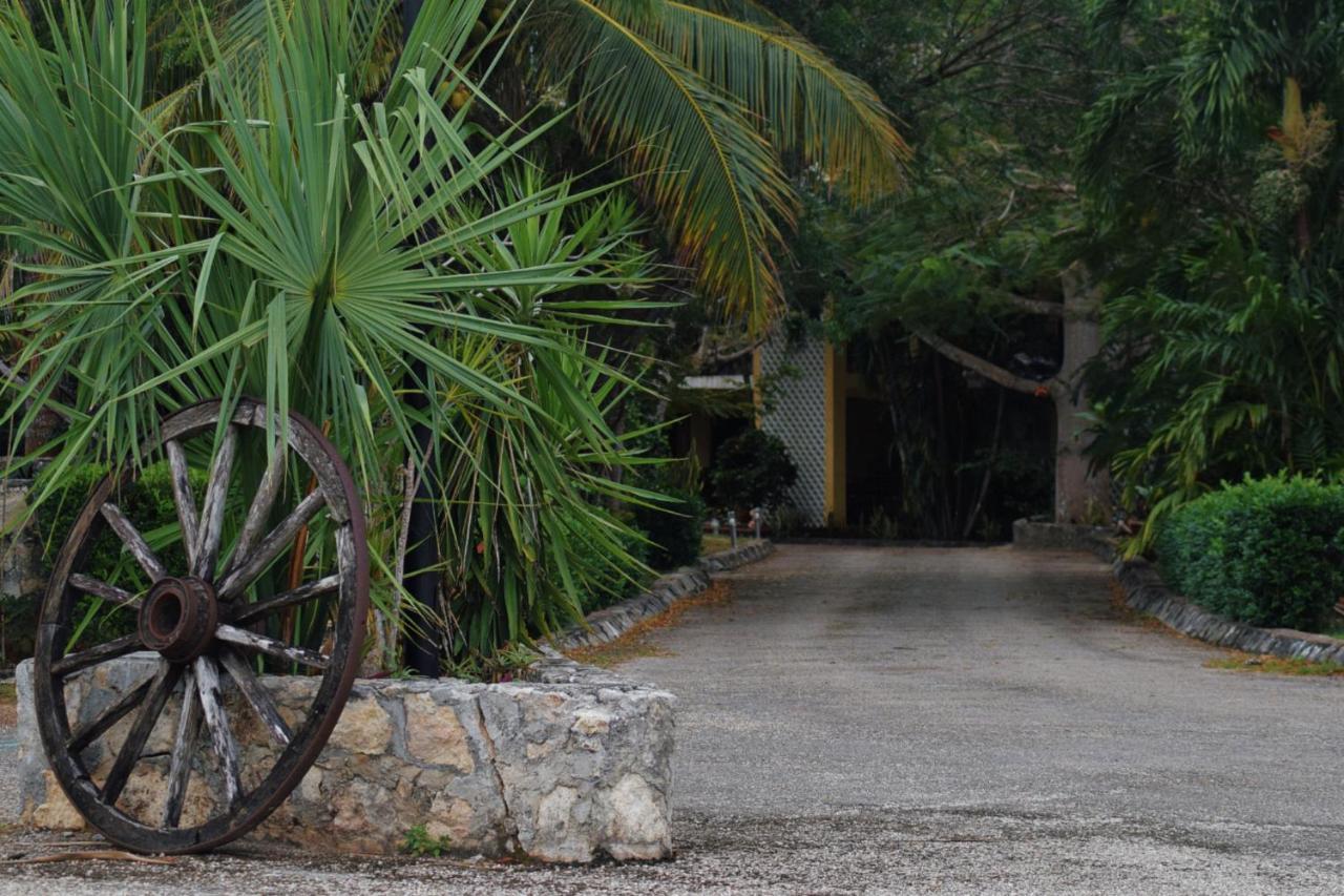 Hotel Hacienda Sanchez Βαγιαδολίδ Εξωτερικό φωτογραφία