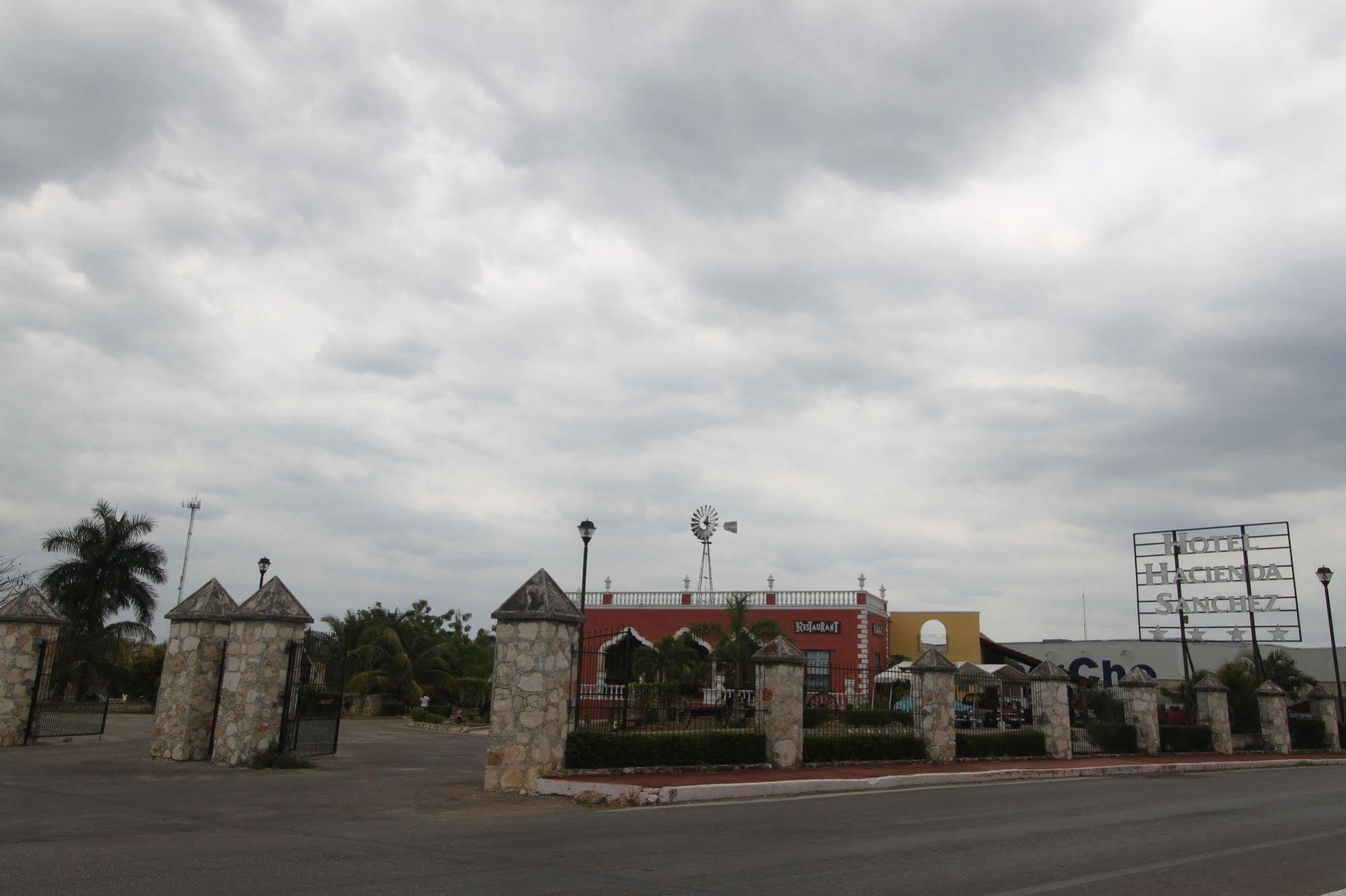 Hotel Hacienda Sanchez Βαγιαδολίδ Εξωτερικό φωτογραφία